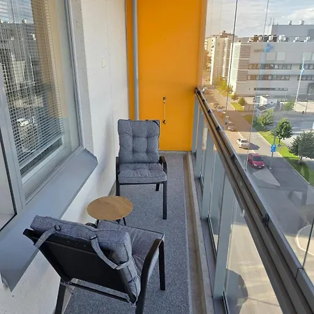 Appartement Marivas At The Station, Free Parking & Wifi Pori